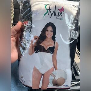 Styluxe colombian black Latex faja size Xlarge